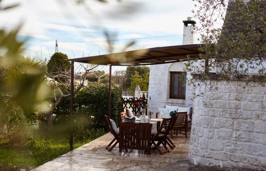 Trulli Azzalema With Exclusive Pool Villa Brindisi Exterior foto
