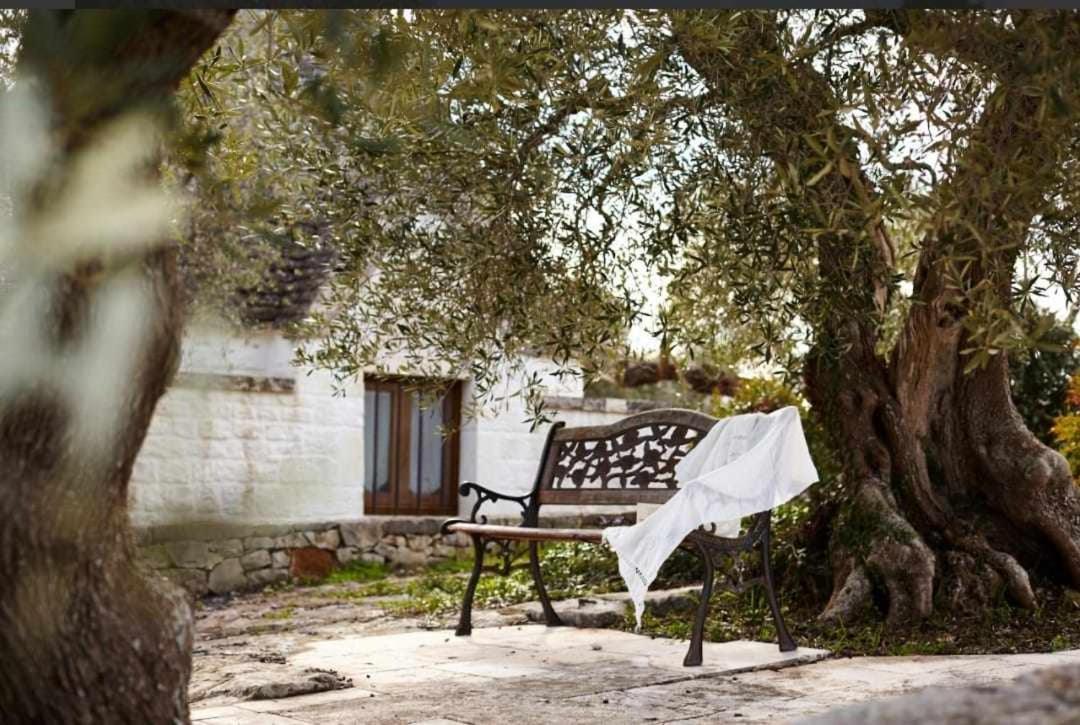 Trulli Azzalema With Exclusive Pool Villa Brindisi Exterior foto