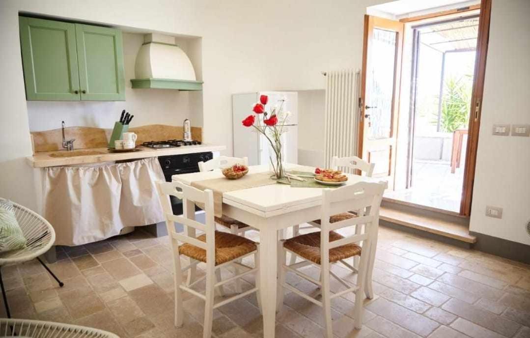 Trulli Azzalema With Exclusive Pool Villa Brindisi Exterior foto